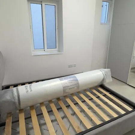 The White Balcony Apartment Gzira