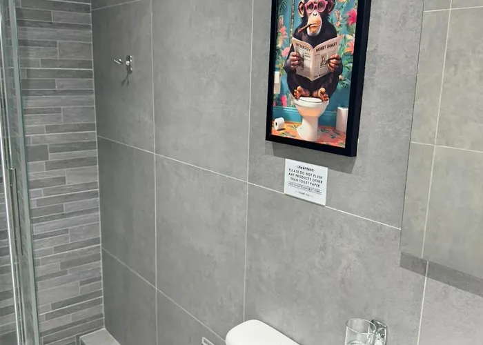 아파트 The White Balcony *