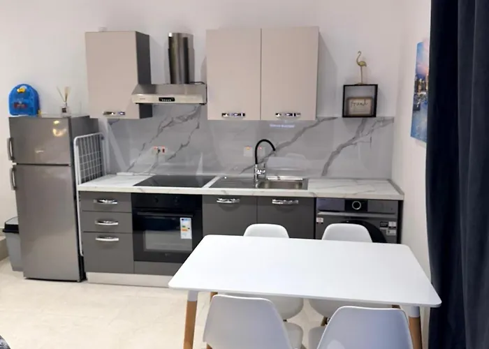 The White Balcony 아파트 *